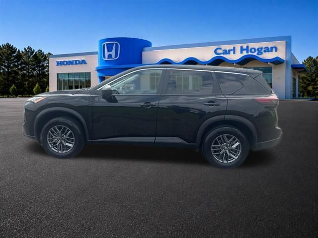 Used 2024 Nissan Rogue S FWD image 5