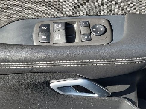 Certified 2022 Dodge Challenger R/T w/ Blacktop Package image 18