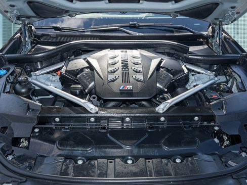 Used 2024 BMW X6 M60i w/ Dynamic Handling Package image 38