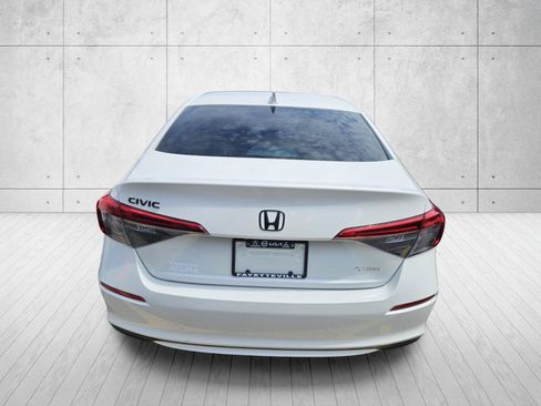 Used 2024 Honda Civic LX image 10