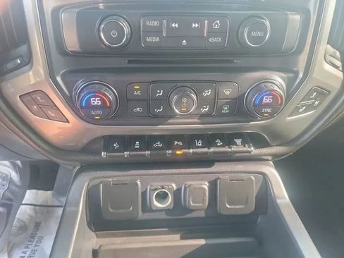 Used 2017 Chevrolet Silverado 2500 LTZ image 18