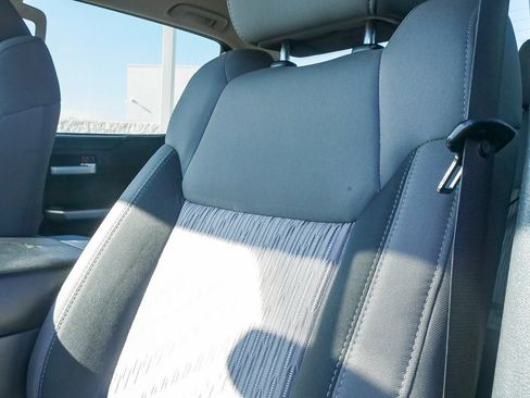 Used 2017 Toyota Tundra SR5 w/ TRD Off Road Package image 21