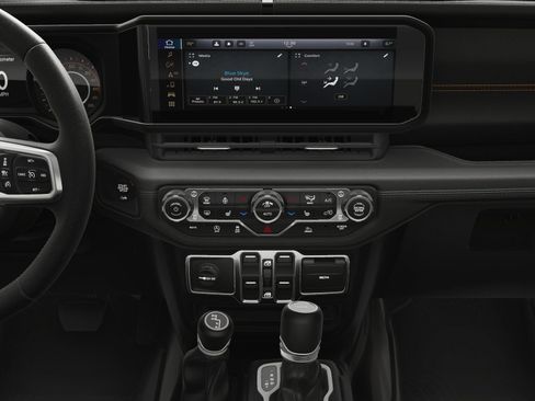 New 2025 Jeep Gladiator Sport image 26