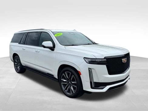 Used 2022 Cadillac Escalade ESV Sport w/ Touring Package AWD/4WD image 10
