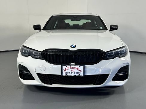 Used 2022 BMW 330i xDrive Sedan w/ M Sport Package AWD/4WD image 2