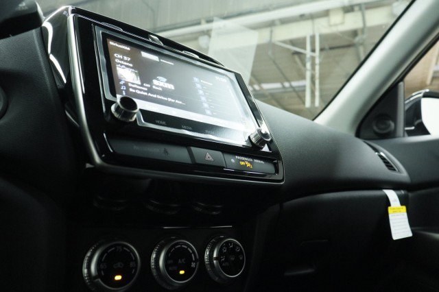 New 2027 Mitsubishi Outlander Sport SE FWD image 12