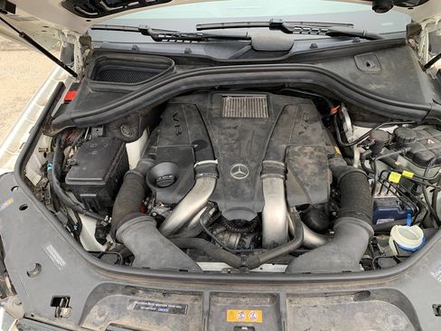 Used 2014 Mercedes-Benz GL 450 4MATIC image 39
