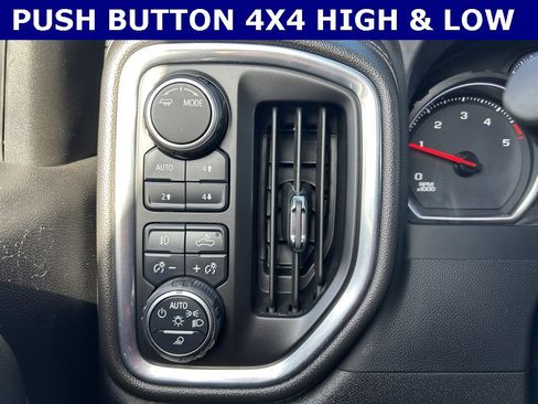 Used 2023 Chevrolet Silverado 2500 LTZ image 15