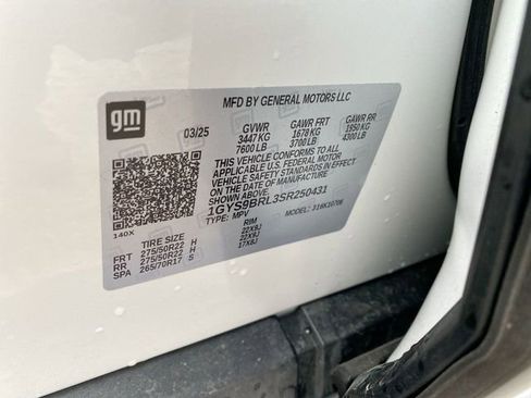 Used 2025 Cadillac Escalade Premium Luxury w/ LPO, Floor Liner Package image 33