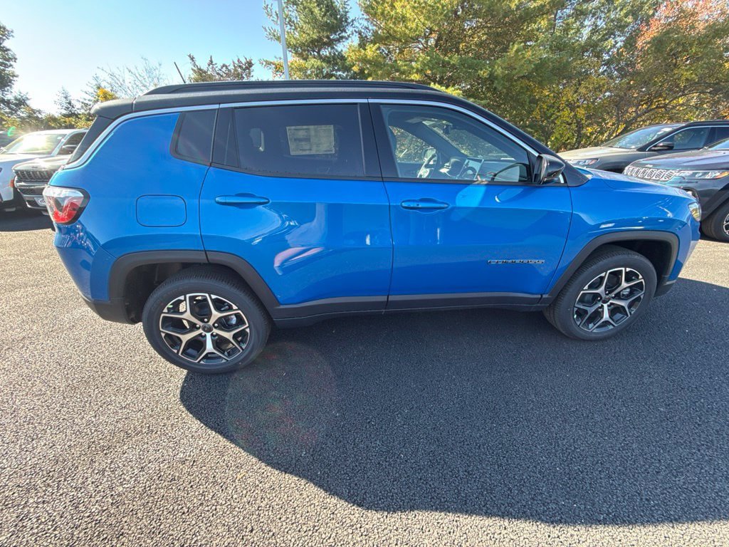 New 2026 Jeep Compass Limited AWD/4WD image 6