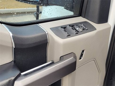 Used 2019 Ford F350 XLT w/ FX4 Off-Road Package image 23