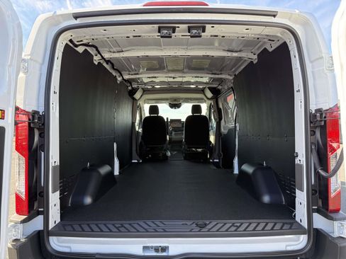 New 2026 Ford Transit 250 Low Roof w/ Load Area Protection Package RWD image 11