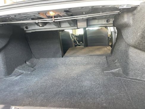 Used 2022 Subaru Legacy Limited image 24