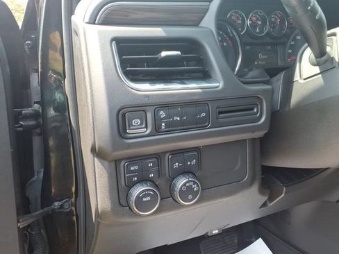 Used 2021 Chevrolet Tahoe Z71 AWD/4WD image 18