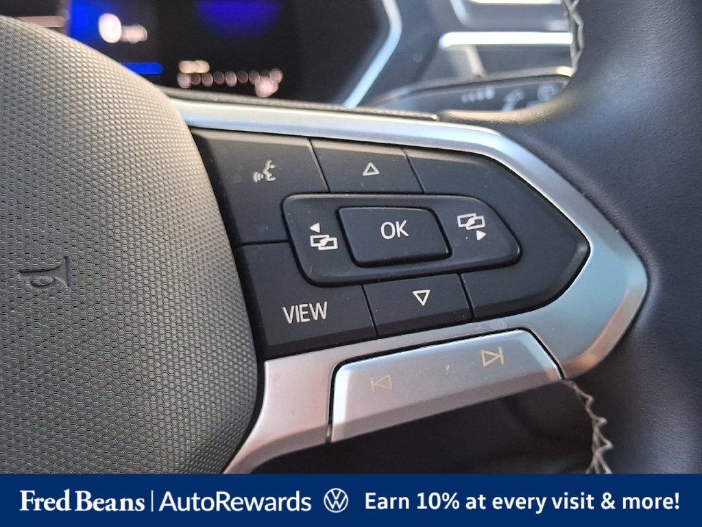 Certified 2023 Volkswagen Tiguan SE w/ Panoramic Sunroof Package FWD image 29