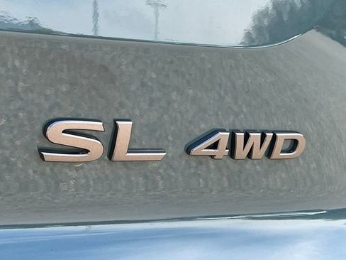New 2026 Nissan Pathfinder SL AWD/4WD image 2