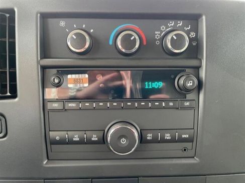 New 2025 Chevrolet Express 3500 w/ Power Convenience Package image 18