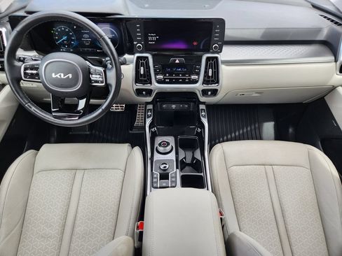 Used 2024 Kia Sorento SX Prestige AWD/4WD image 25