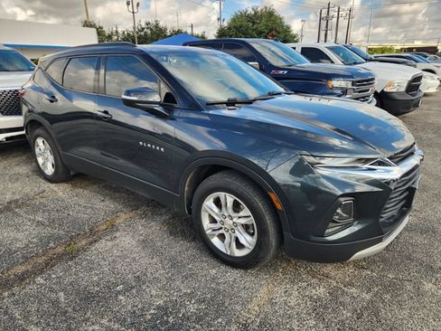 Used 2019 Chevrolet Blazer LT FWD image 1