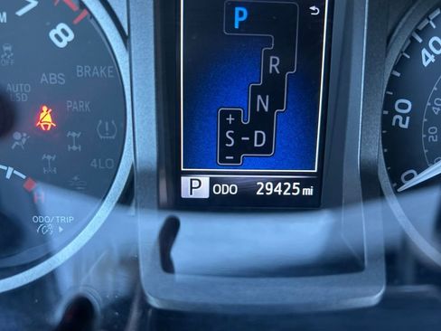 Used 2023 Toyota Tacoma TRD Sport w/ Technology Package image 2