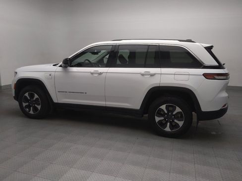 Used 2022 Jeep Grand Cherokee Limited 4xe w/ Luxury Tech Group II AWD/4WD image 3