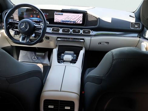 Used 2024 Mercedes-Benz GLE 53 AMG 4MATIC Coupe image 16