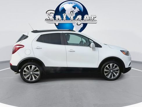 Certified 2022 Buick Encore Preferred w/ Safety Package image 10