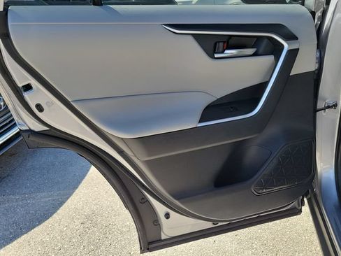Used 2021 Toyota RAV4 XLE Premium AWD/4WD image 13