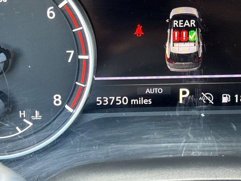 Used 2024 Nissan Rogue SV image 29