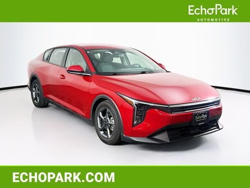 Used 2025 Kia K4 FWD image 1