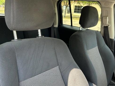 Used 2016 Jeep Patriot Sport image 28