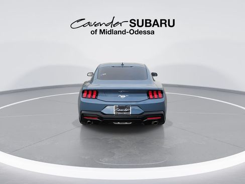 Used 2025 Ford Mustang Coupe RWD image 7