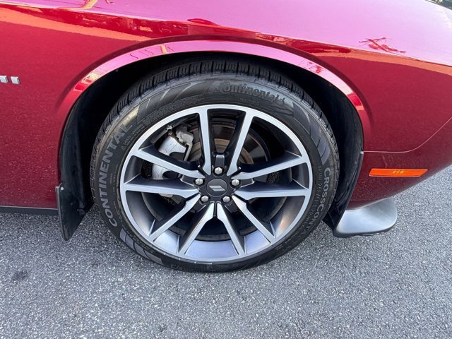 Certified 2022 Dodge Challenger R/T w/ Plus Package RWD image 7