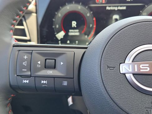 Used 2026 Nissan Kicks SR AWD/4WD image 27