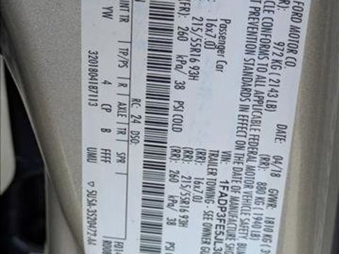Used 2018 Ford Focus SE FWD image 23