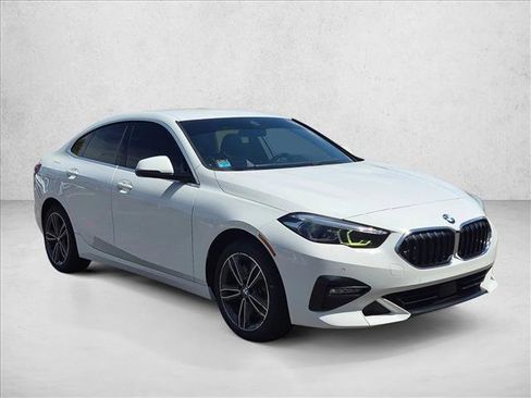 Used 2021 BMW 228i Gran Coupe FWD image 3