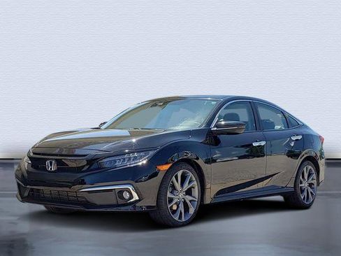 Used 2019 Honda Civic Touring image 1