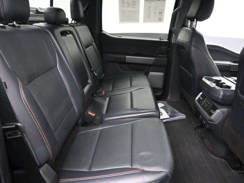 Used 2021 Ford F150 Lariat w/ Equipment Group 502A High AWD/4WD image 10