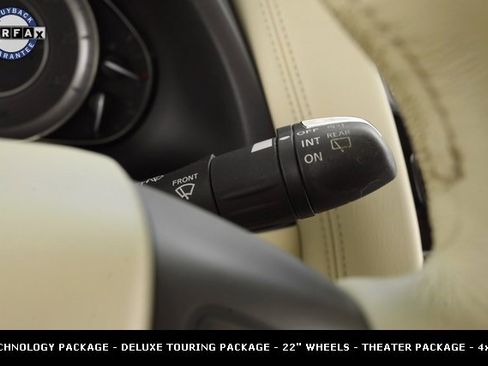 Used 2012 INFINITI QX56 Base w/ Deluxe Touring Pkg image 32