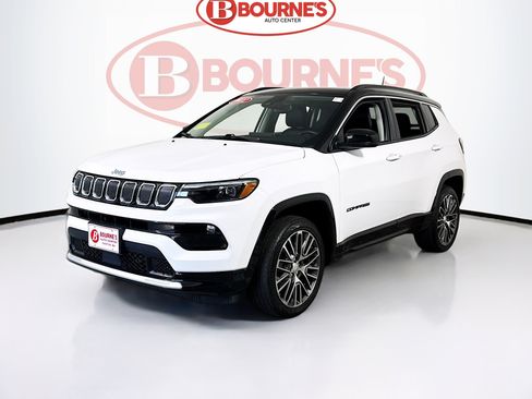 Used 2022 Jeep Compass Limited w/ Elite Group AWD/4WD image 7