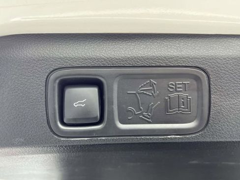 Certified 2021 Lincoln Navigator L Reserve w/ Luxury Package image 7