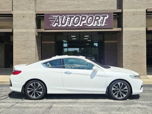 Used 2017 Honda Accord EX-L image 4