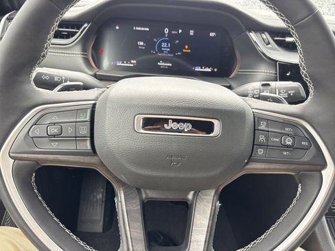 New 2026 Jeep Grand Cherokee L 4WD image 22