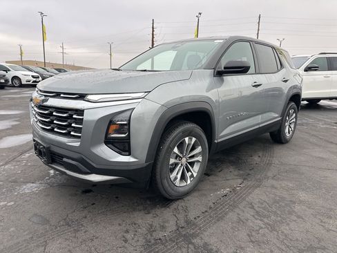 New 2026 Chevrolet Equinox LT w/ Convenience Package II image 14