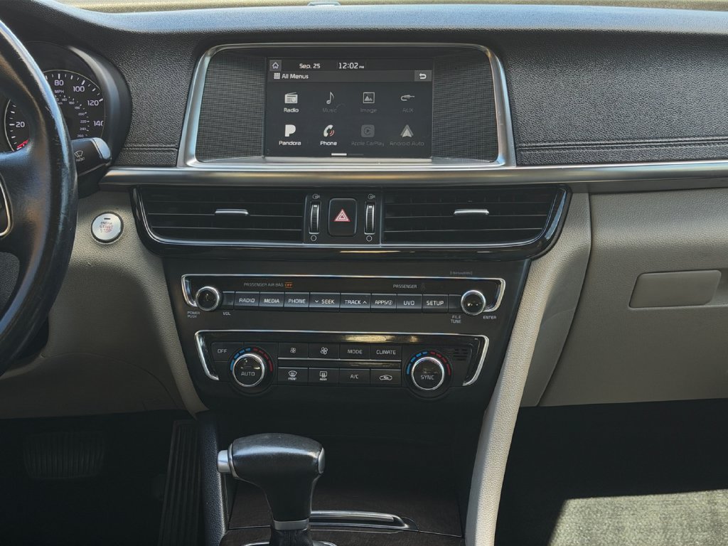 Used 2018 Kia Optima EX FWD image 17