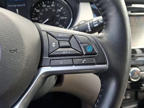 Certified 2022 Nissan Rogue Sport SL AWD/4WD image 22
