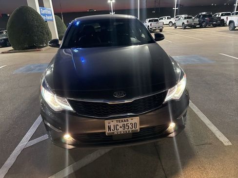 Used 2020 Kia Optima EX image 2