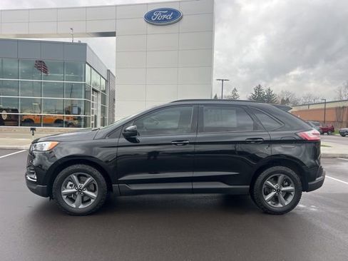 Used 2023 Ford Edge SEL w/ Sport Appearance Package image 8
