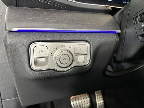 Used 2022 Mercedes-Benz GLS 450 4MATIC image 18