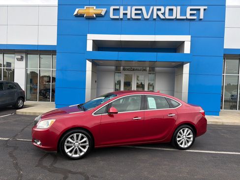 Used 2014 Buick Verano FWD image 1